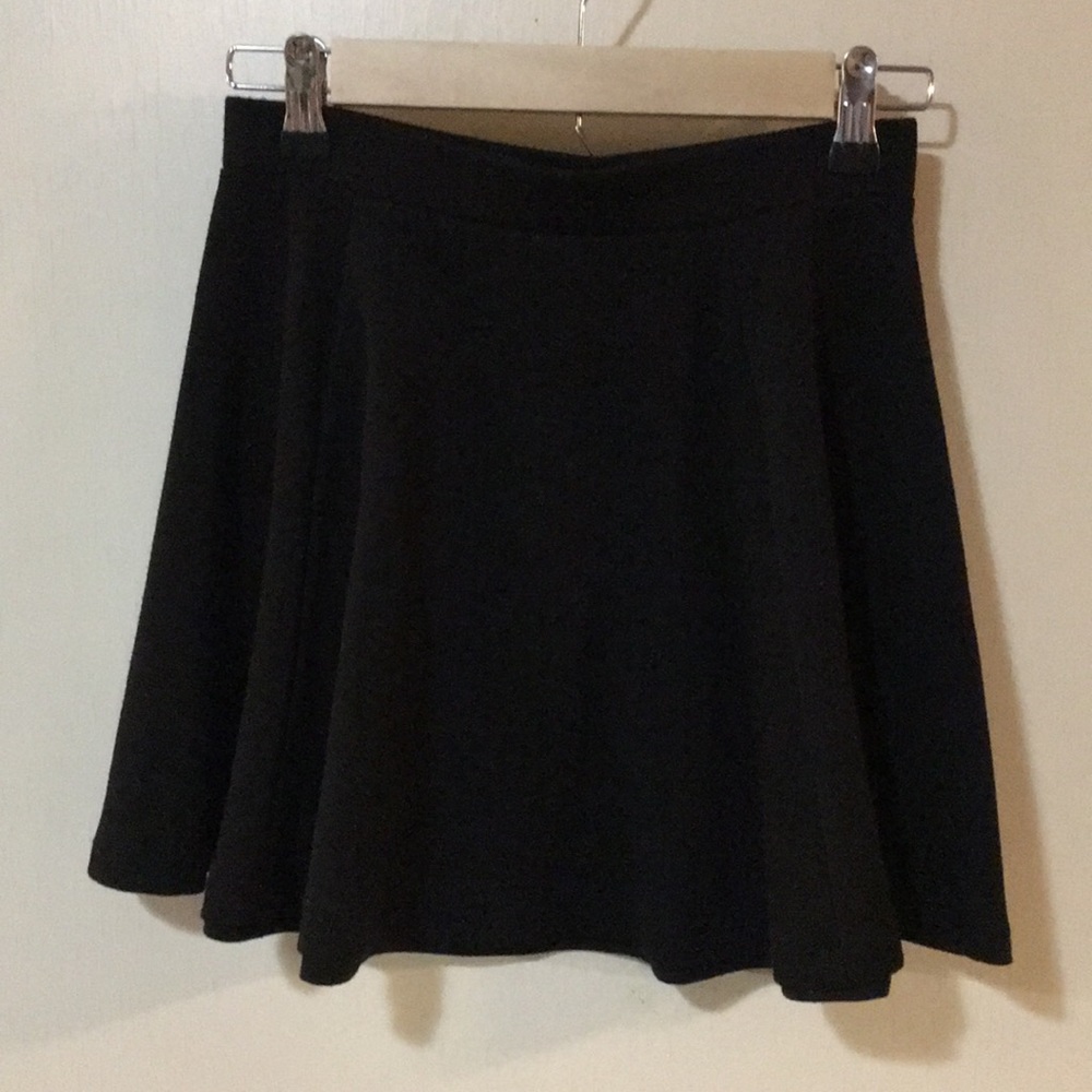 Black Bell Skirt